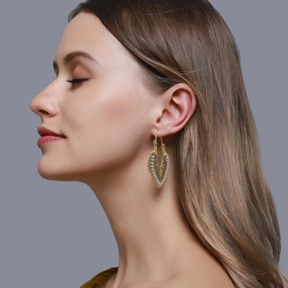 Vintage Gold Bali Gypsy Hoop Earrings - Picture 2 of 3